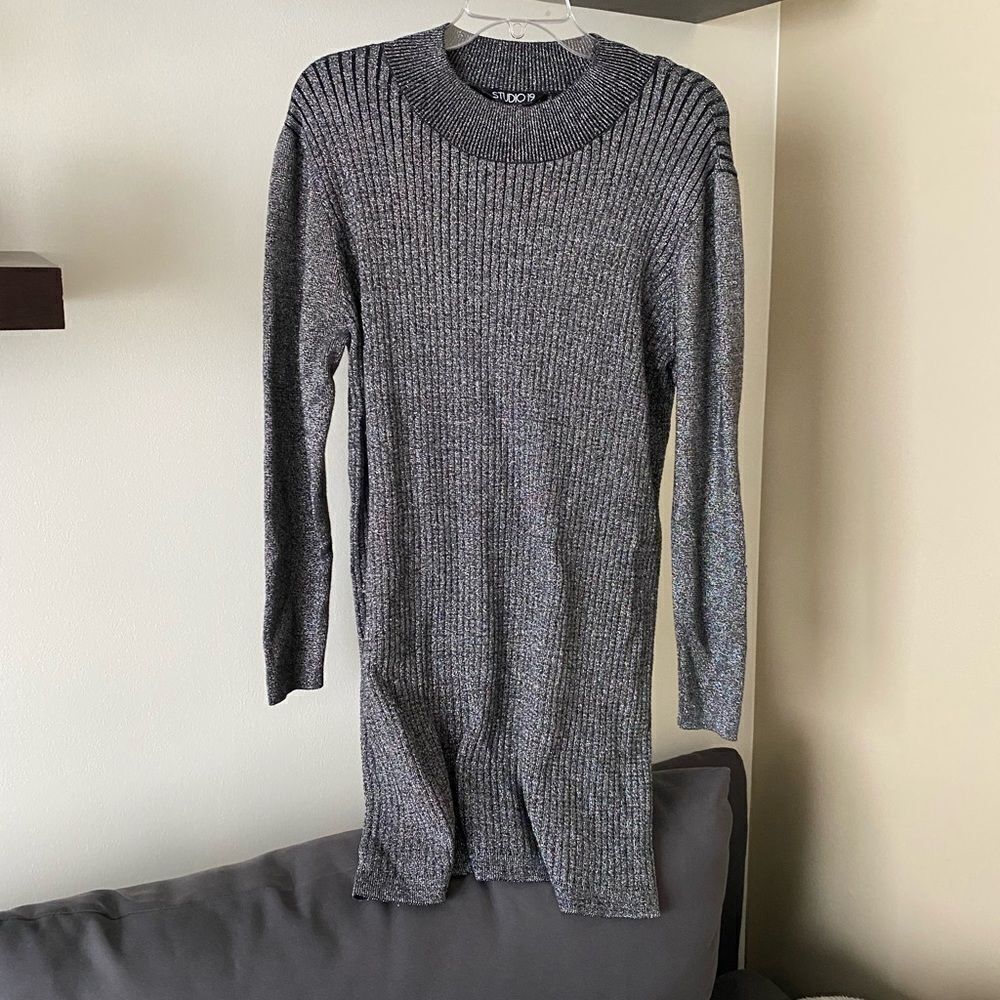 Gorgeous Studio 19 Metallic Grey Ribbed Sweater Dress Size Large